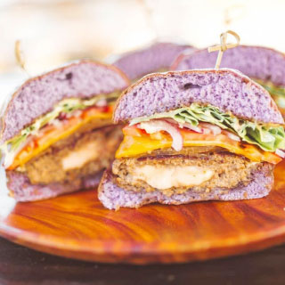 Farm To Barn Cafe & Juicery